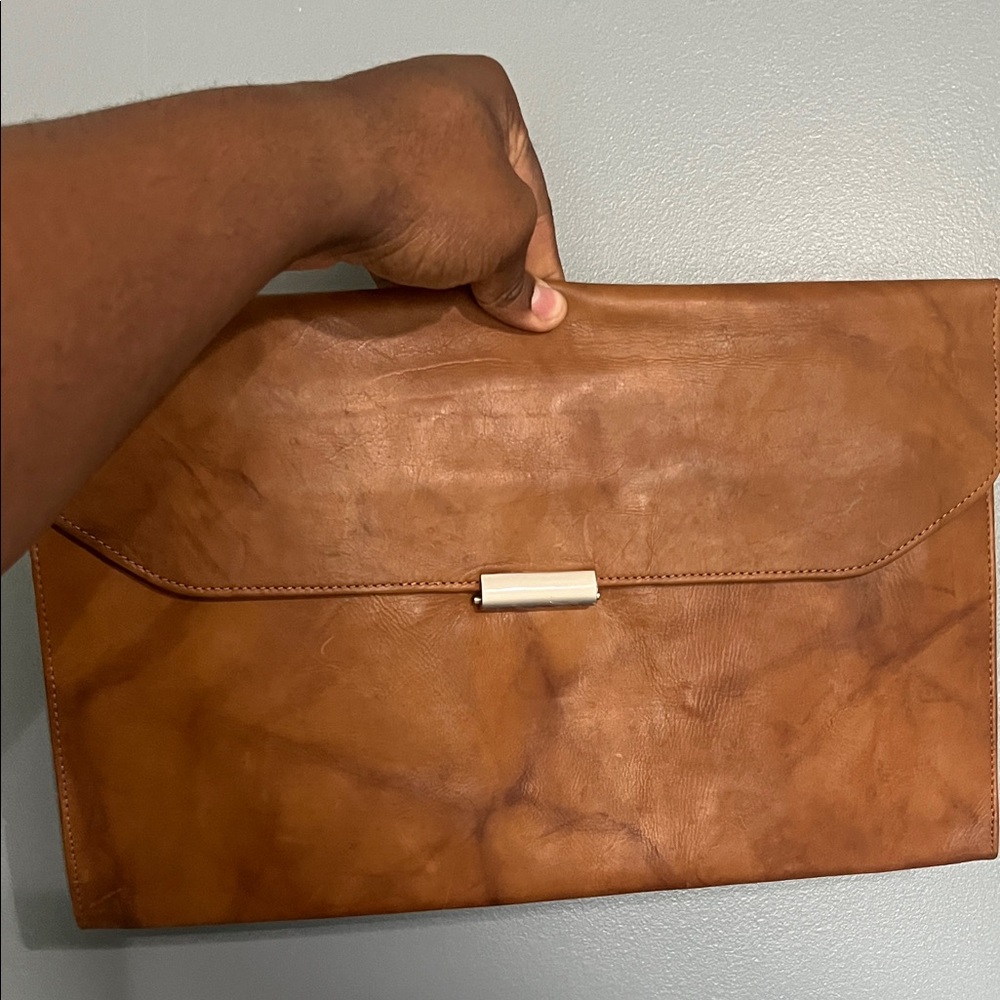 Bacci Elegant Brown Leather Clutch
